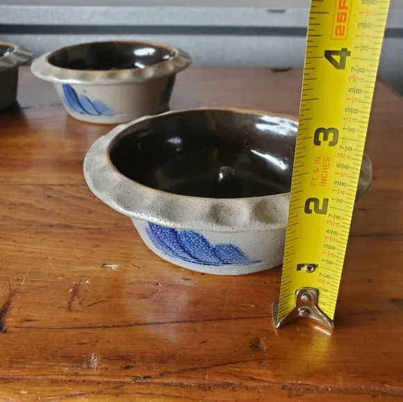 *SOLD* Beautiful! Set Of 4 Vintage Rowe Pottery Works Apple Bakers 🍎 - Picture 5 of 6